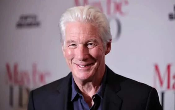Richard Gere: Un Viaggio Tra Successi Cinematografici e Impegno Umanitario