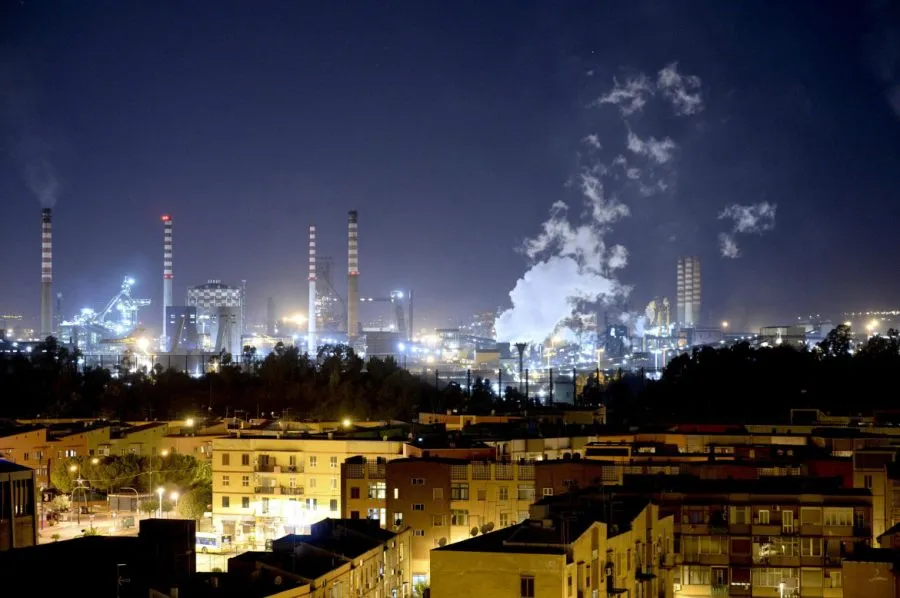 Ex Ilva: rischio svendita e futuro incerto per Taranto