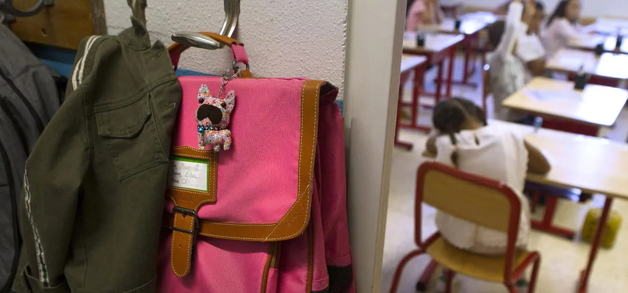 L’Educazione alla Vita Affettiva, Relazionale e Sessuale Diventa Materia Obbligatoria in Francia: Un Punto di Svolta dalla Materna al Liceo