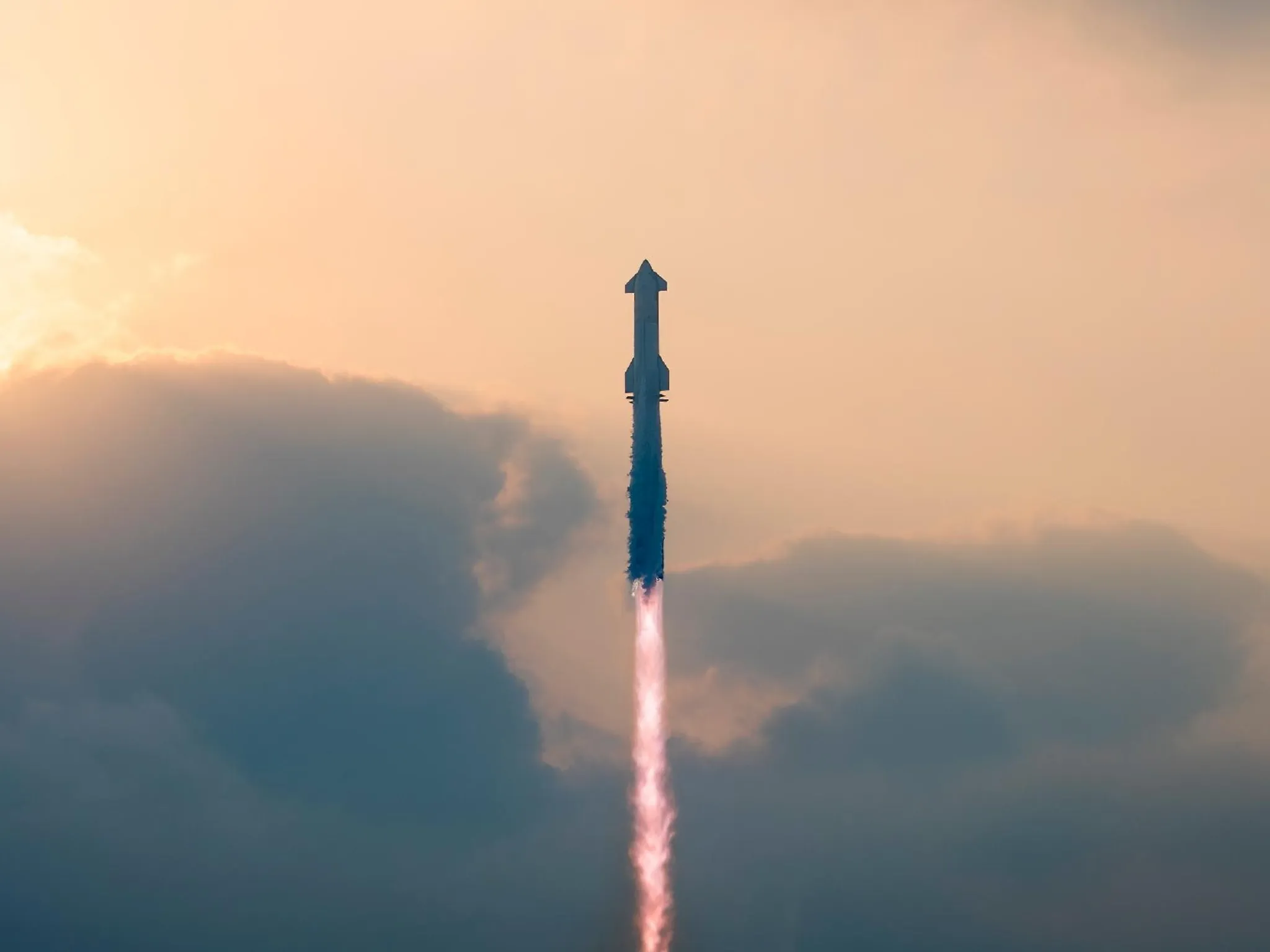 SpaceX si prepara al decimo test di Starship: una nuova sfida verso Marte e la Luna
