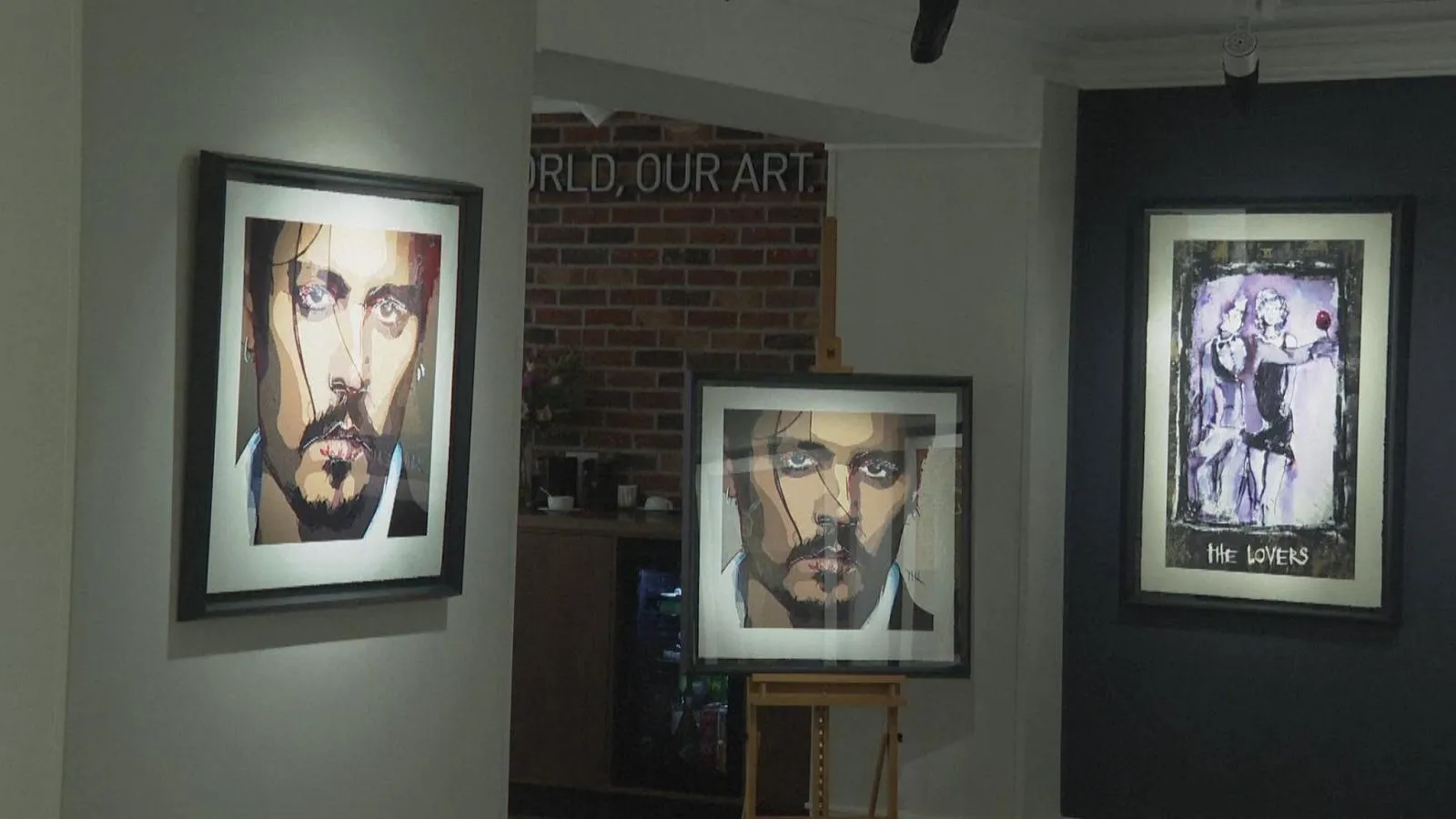 Johnny Depp artista: la mostra londinese del 2025