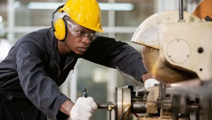 Il Nuovo Patto Sociale tra Welfare e Salari: La Sfida dei Sindacati Italiani Dopo l’Estate 2025
