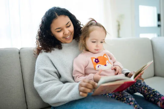 Vacanze estive lunghe e baby sitter troppo care in UK