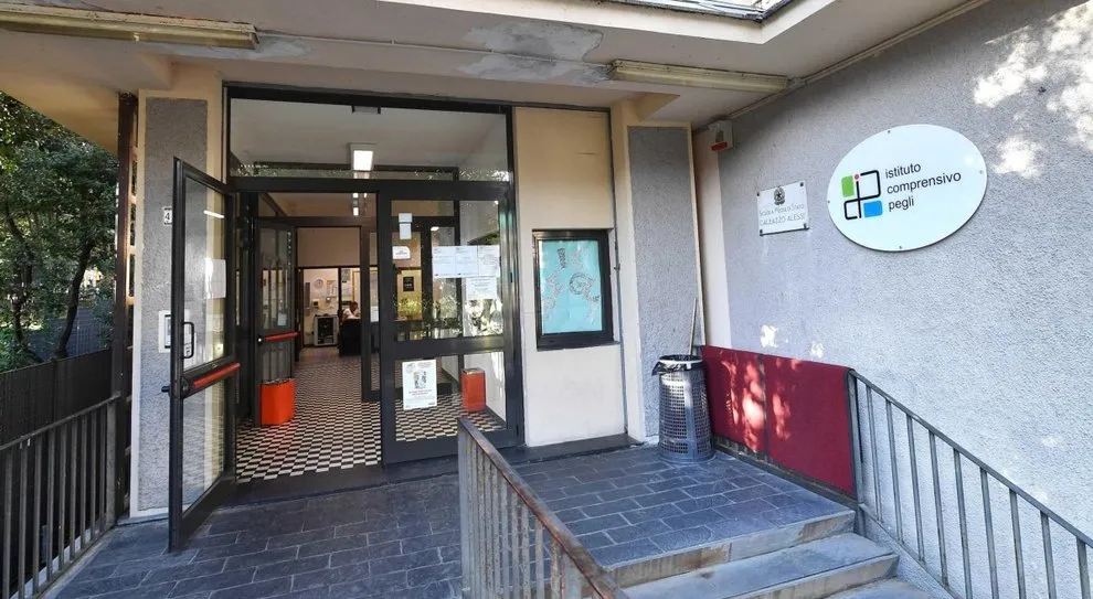Genova, Bambino di Sei Anni Cade dalla Finestra della Scuola: Sotto Inchiesta la Sorveglianza e il Ruolo dei Docenti