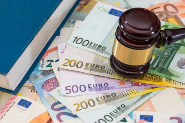 74mila euro per 20 anni di supplenze: gli effetti della condanna UE