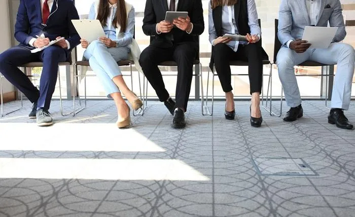 Occupazione in Italia 2025: Crescono gli occupati, ma tra inattivi, giovani e donne la sfida è ancora aperta