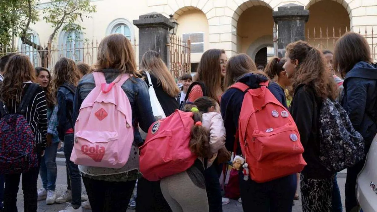 Polemica sui voti agli esami di terza media: il caso dei 13 nove