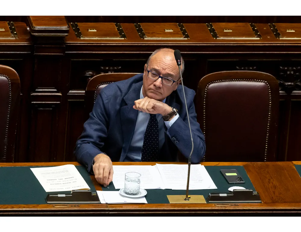 Nuovo Round sul Contratto Scuola 2025: All'Aran si Trattano i 240 Milioni Promessi da Valditara