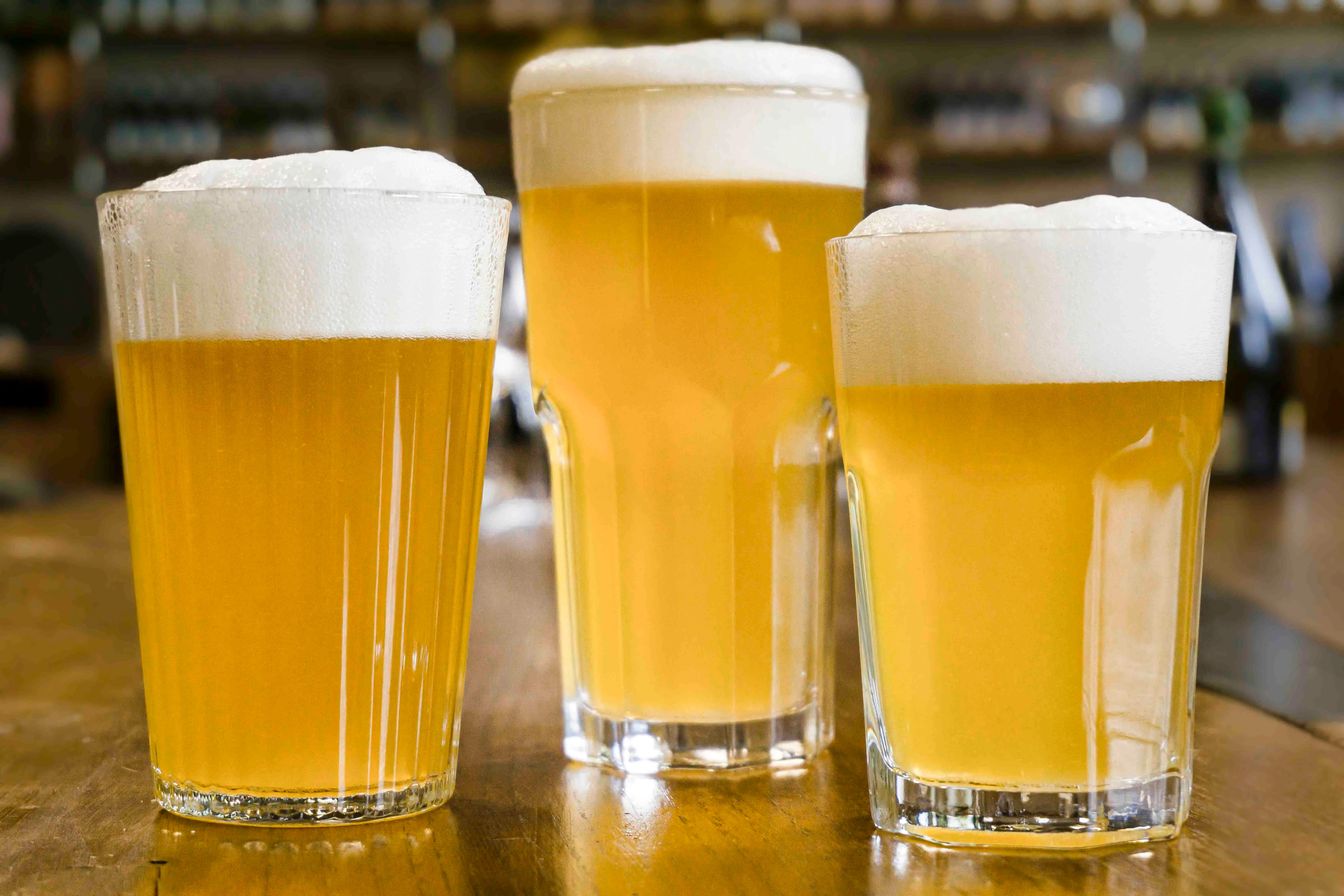 I segreti della schiuma perfetta nella birra: la rivoluzione della fisica dalle cucine ai laboratori