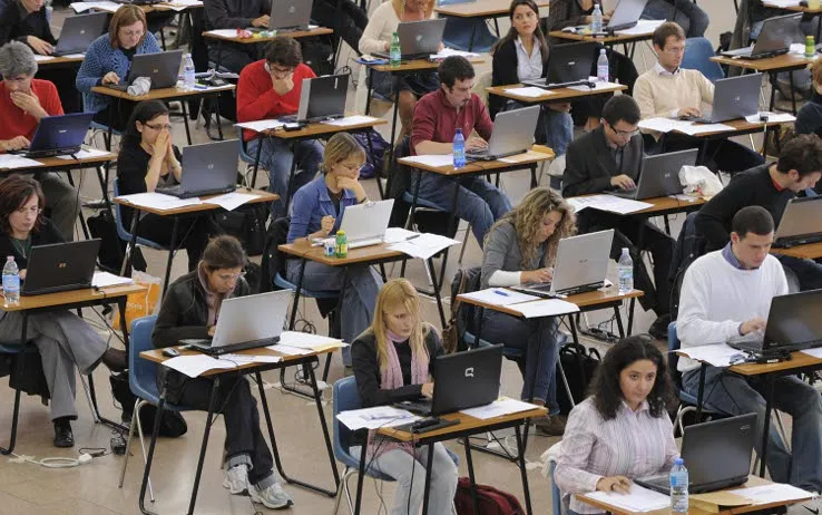 Concorso docenti PNRR 2025: Apertura del censimento e collaudo delle aule informatiche per le prove concorsuali