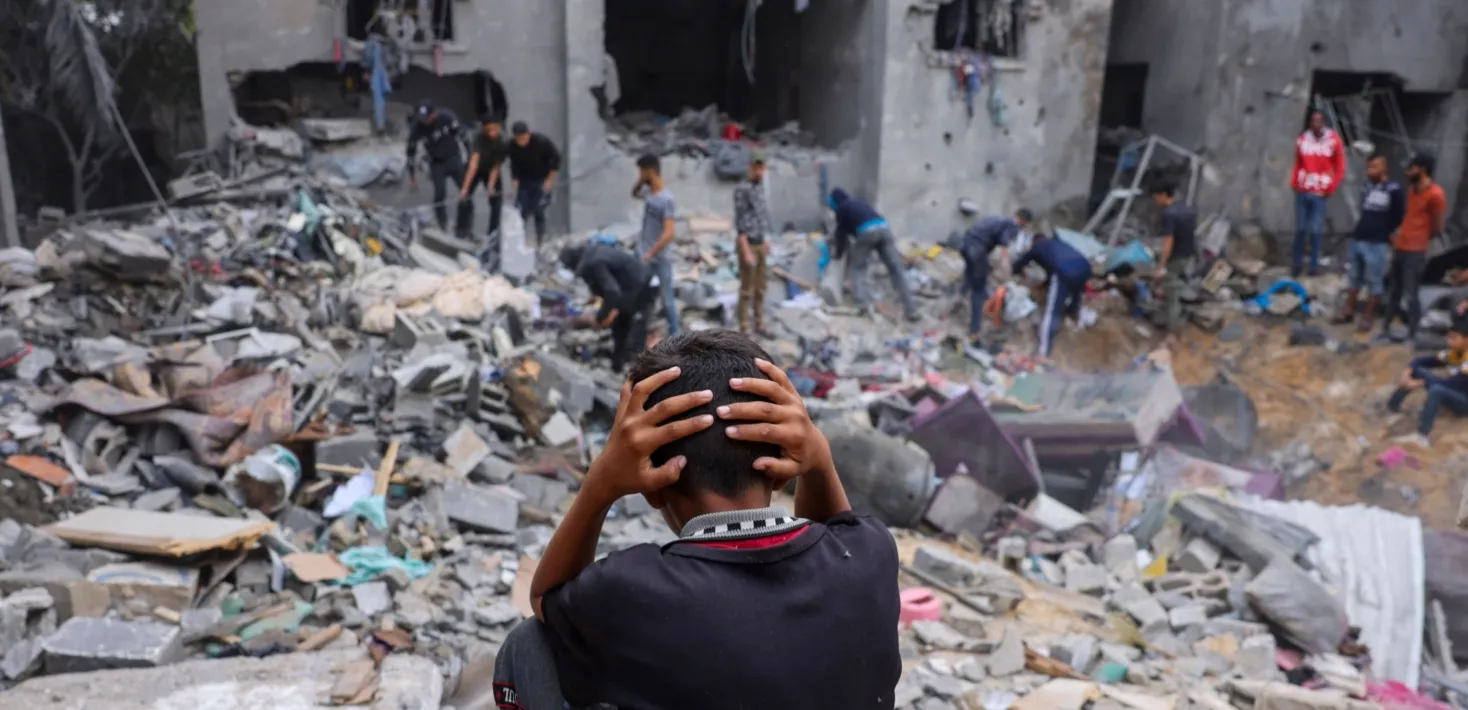Scienziati Italiani e Internazionali Chiedono Soluzioni Immediate: L'Appello alla Comunità sul Dramma Umanitario di Gaza