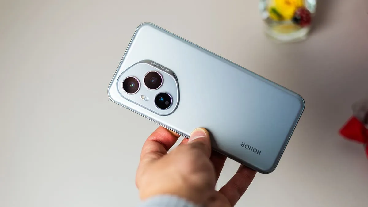 HONOR 500 Pro: la Rivoluzione dei Camera Phone in Arrivo dal 2025 con Snapdragon 8 Elite