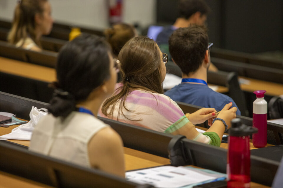 Boom degli Studenti Indiani nelle Università dell’Uzbekistan: Trend, Opportunità e Prospettive