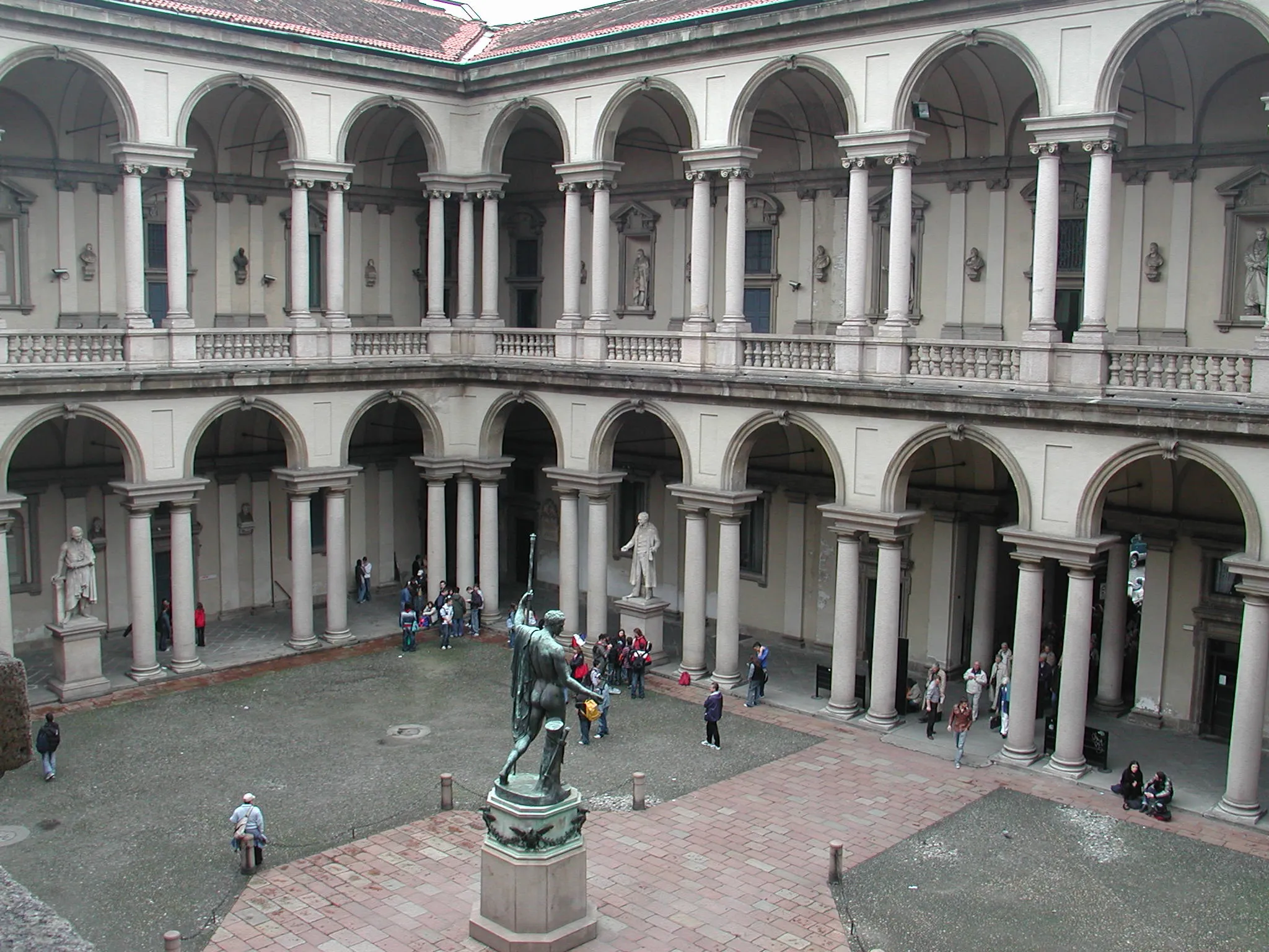 Ritratti di Fede e Memoria: Gli Studenti di Brera Raccontano la Loro Esperienza sui Martiri d’Algeria