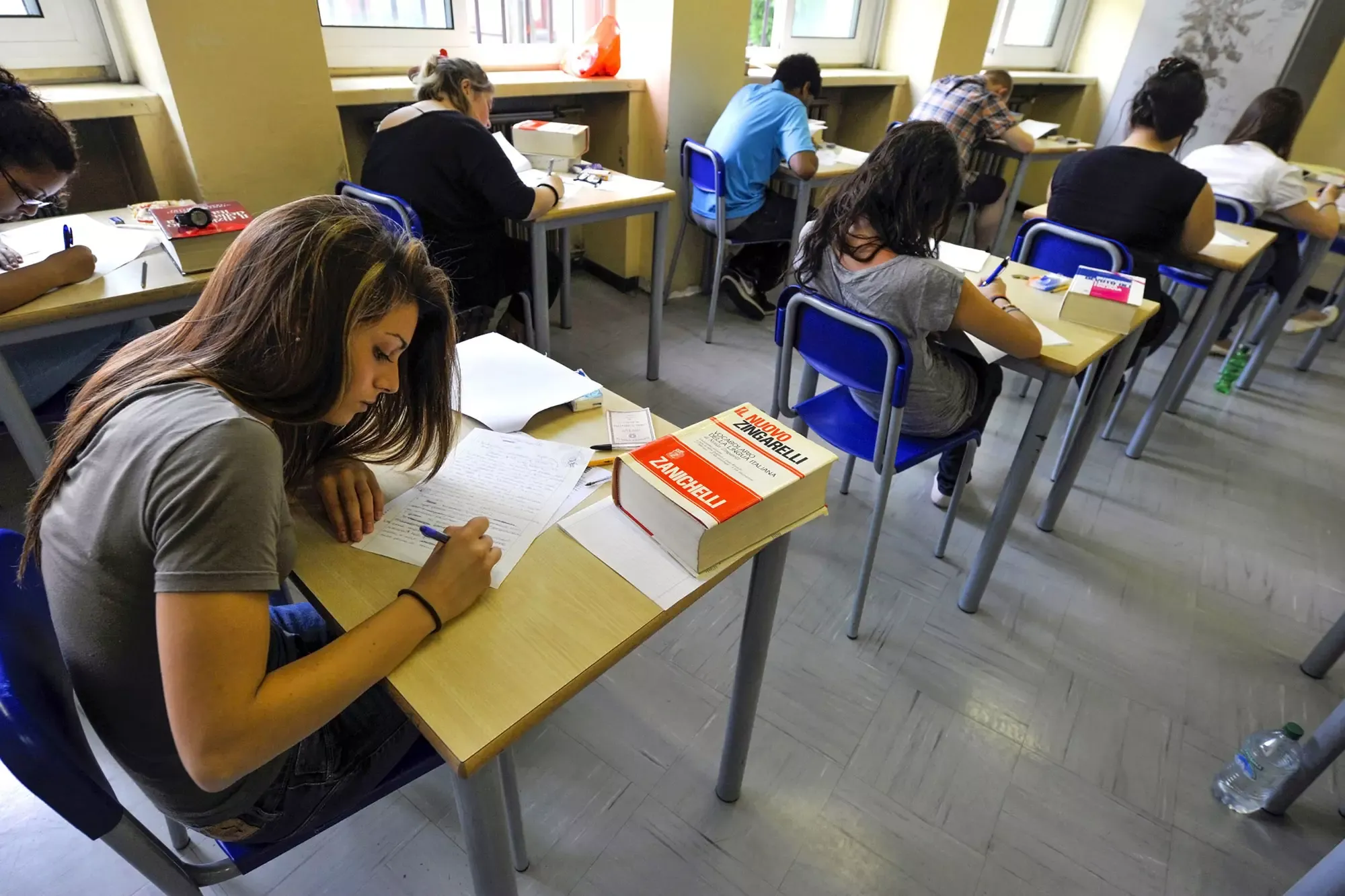 Maturità 2025: realtà e riflessione nella prima prova