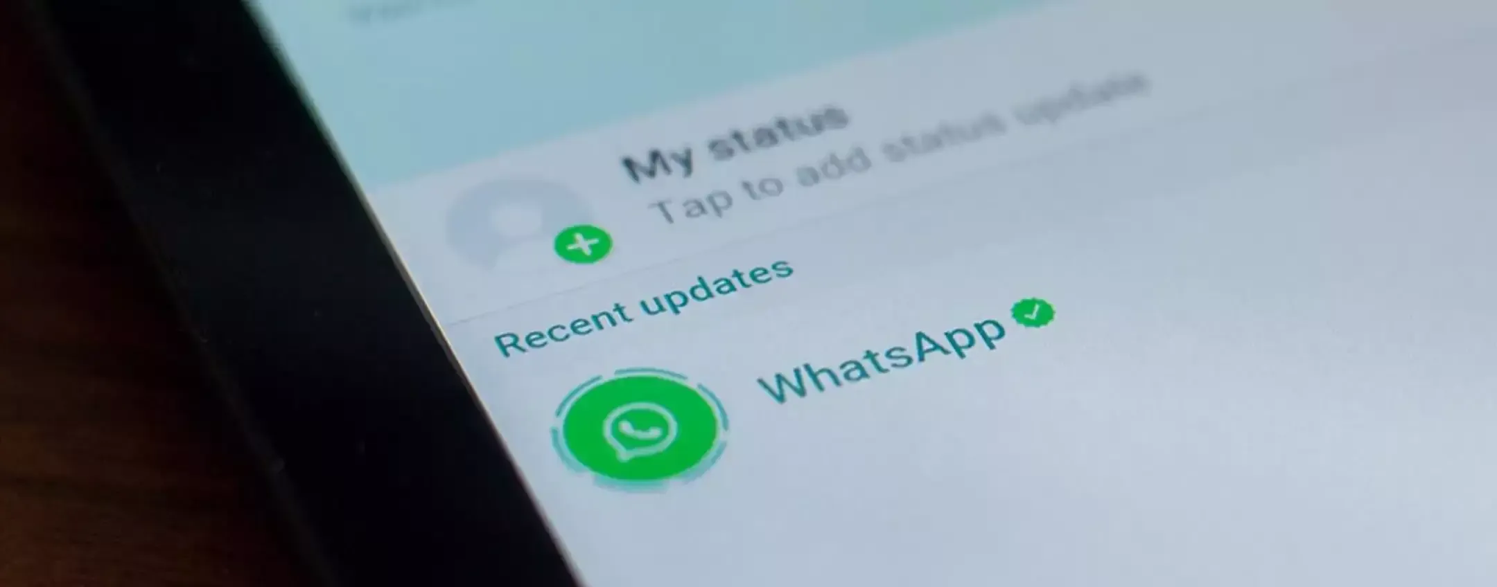WhatsApp rivoluziona gli Stati: in arrivo il question sticker interattivo per le domande private