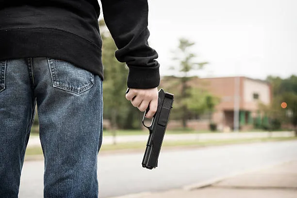 A Nonthaburi il killer 14enne era bullizzato: la CZ-75 era del nonno