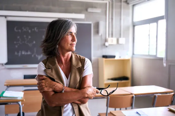 Lezione frontale e innovazione didattica: quali strategie per affrontare le sfide della scuola di oggi?