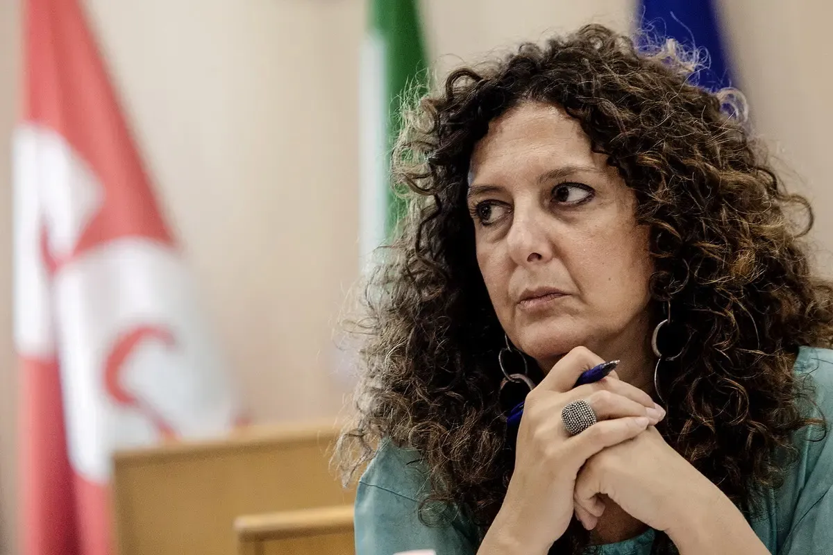 Precariato scolastico 2025: emergenza senza fine per docenti e ATA, allarme da Flc-Cgil