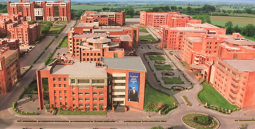 Amity University: Trenta Anni di Successo Globale dall’Eccellenza Accademica alle Frontiere Internazionali