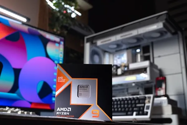 AMD Ryzen AI 400 per desktop: analisi delle limitazioni PCIe e impatti sulle prestazioni GPU