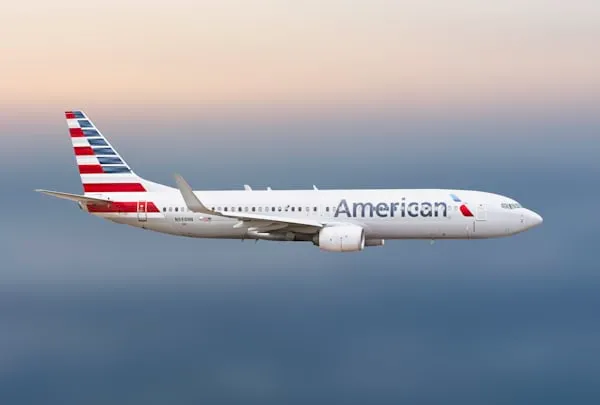 American Airlines: Un Secolo di Volo e Innovazione. Il Centenario di una Compagnia Leggendaria