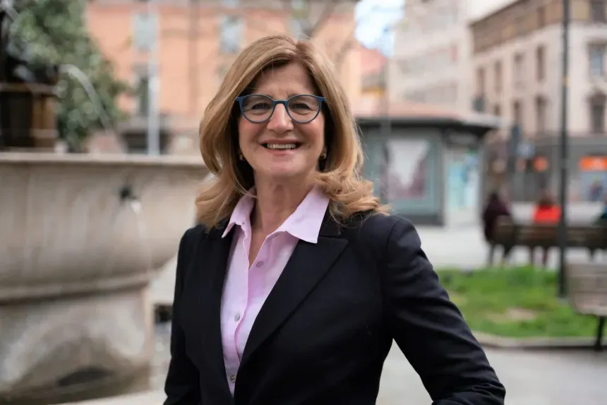 Anci, secondo la sindaca di Bergamo Carnevali, delegata all'istruzione, "dopo il PNRR servono risorse stabili per personale e gestione delle scuole"