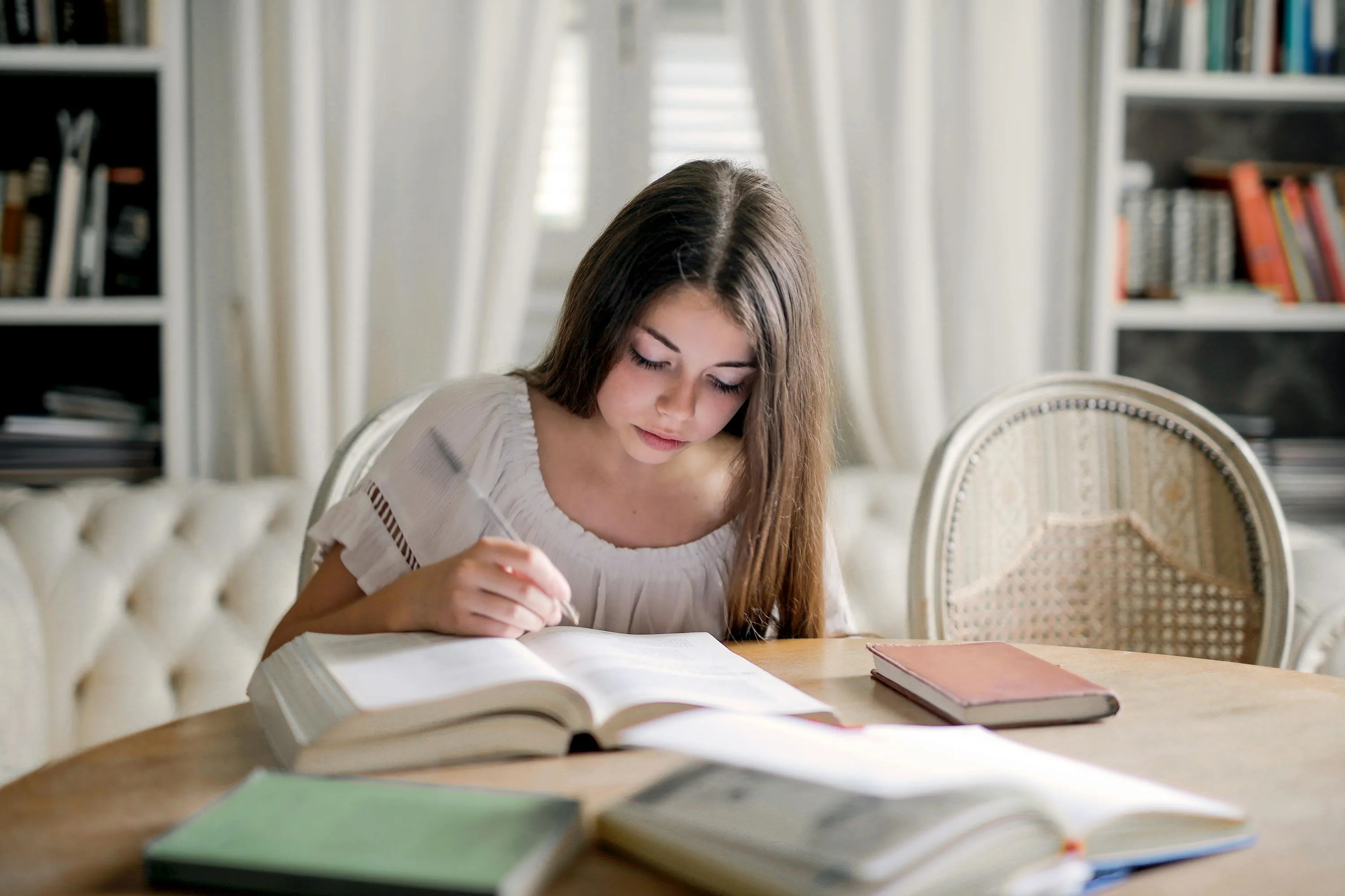 Apprendere lentamente nell'era dell'IA: perché la velocità non basta
