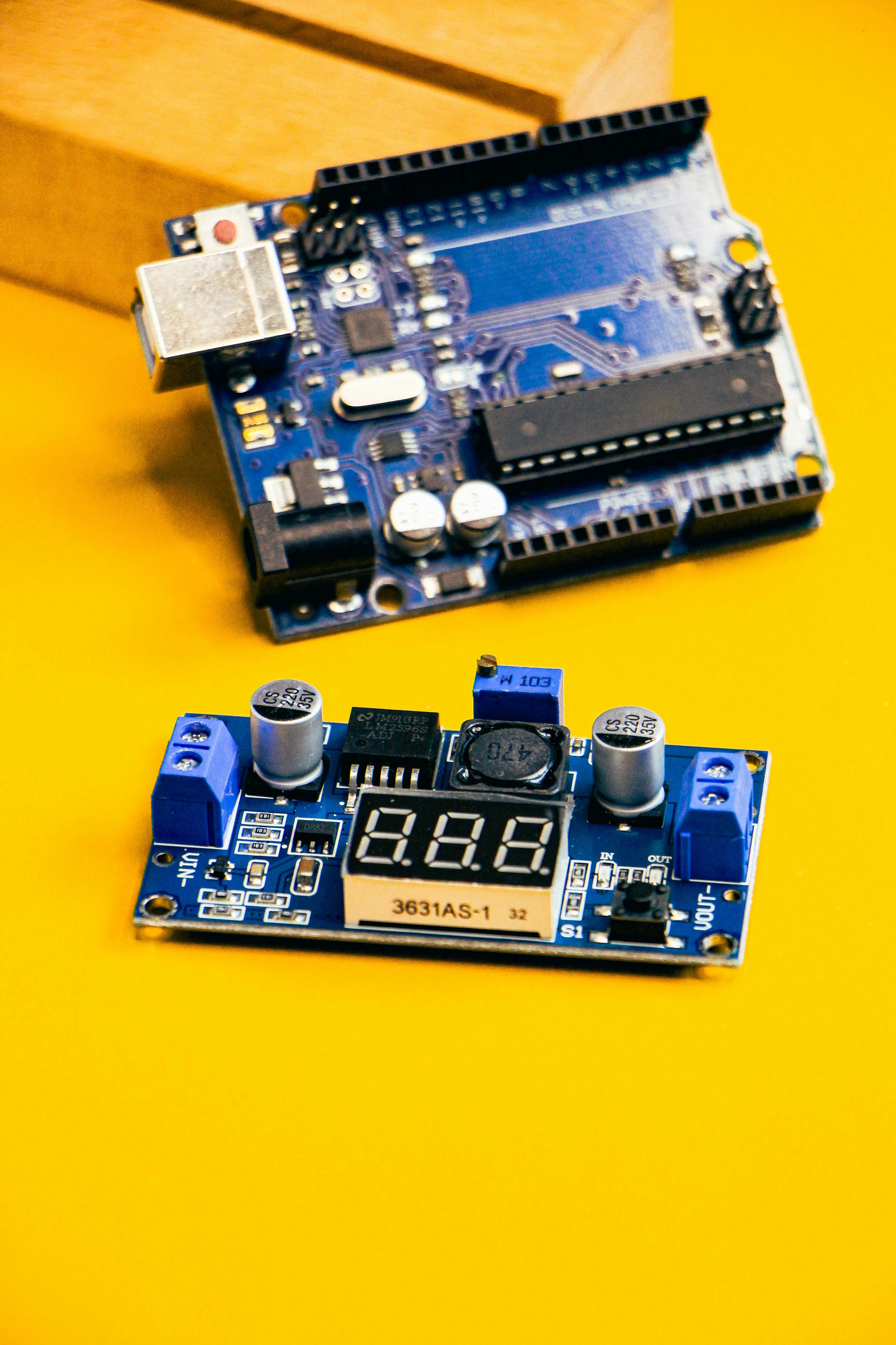 Arduino VentUNO Q: la piattaforma open source per la Physical AI con chip Qualcomm da 40 TOPS