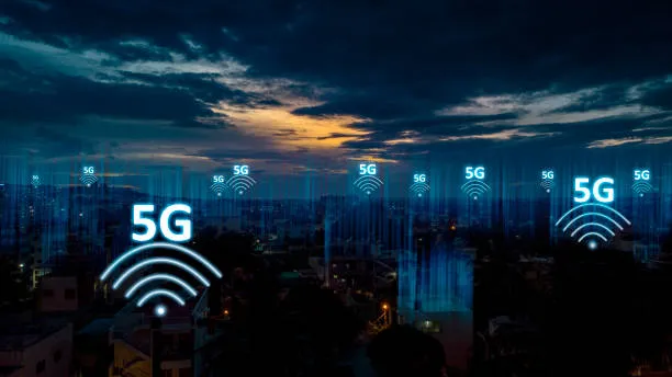 5G: In vigore il nuovo sistema AGCOM dei bollini per distinguere la velocità delle offerte di connessione