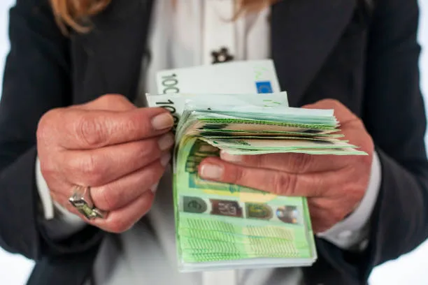 Arretrati e Aumenti Stipendiali nella Scuola: Crescono le Lamentele, Anief Interviene sulle Anomalie nei Pagamenti di Gennaio