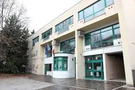 Evacuato il Liceo Marconi di Pescara a causa di una sostanza tossica: scatta il protocollo per le maxi emergenze