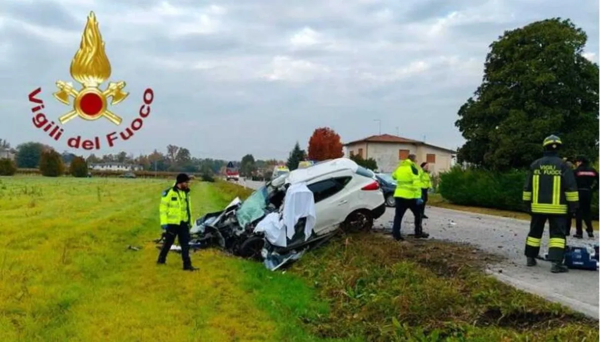 Tragico incidente a Oderzo: scontro tra Suv e autobus scolastico causa un morto e diversi feriti