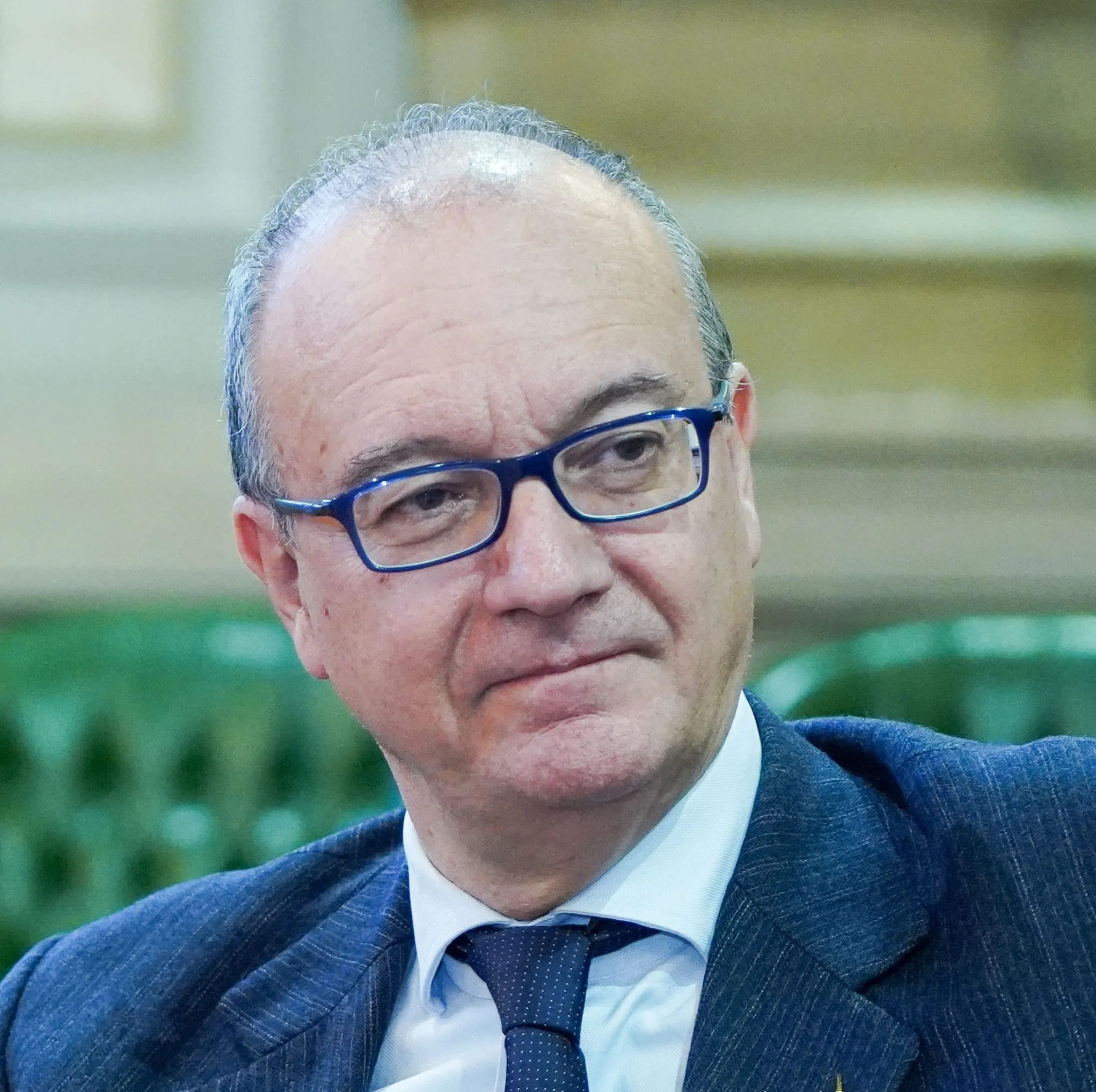 Valditara, "istruzione professionale non forma studenti di serie B"