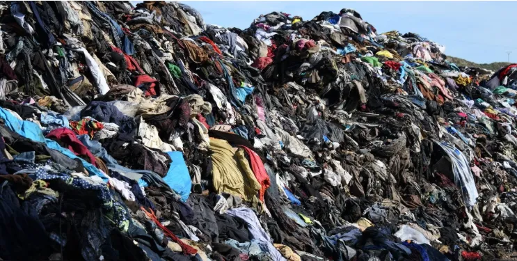 Fast fashion: un'industria che consuma il pianeta