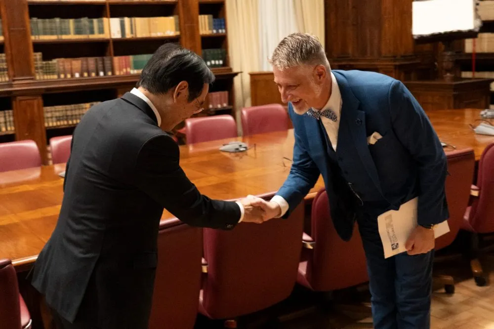 Italia – Giappone, il Ministro Giuli incontra l’Ambasciatore Haneda, Commissario Generale a Expo Osaka 2025