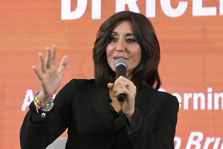 Università: la Ministra Bernini Firma il Decreto del Fondo Finanziamento Ordinario che Vale 9,4 Miliardi di Euro per il 2025