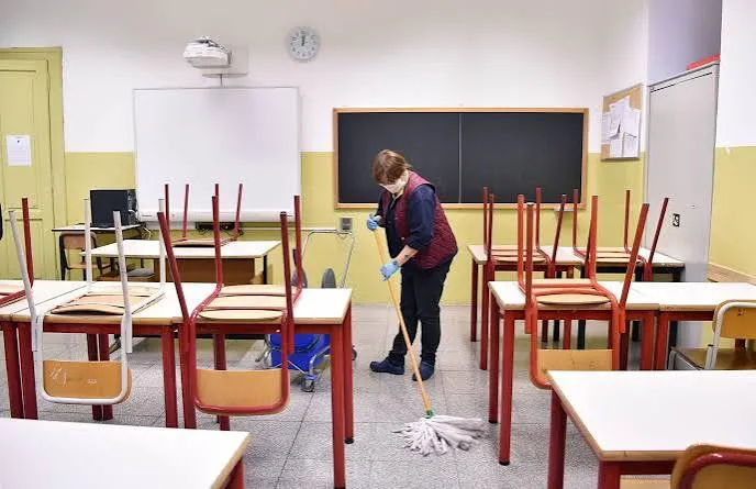 Assegnazioni provvisorie ATA 2026/27: solo cartaceo e 15 preferenze