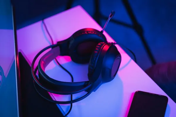 ASUS ROG Kithara: Le Nuove Cuffie Gaming High-End che Conquistano gli Audiofili