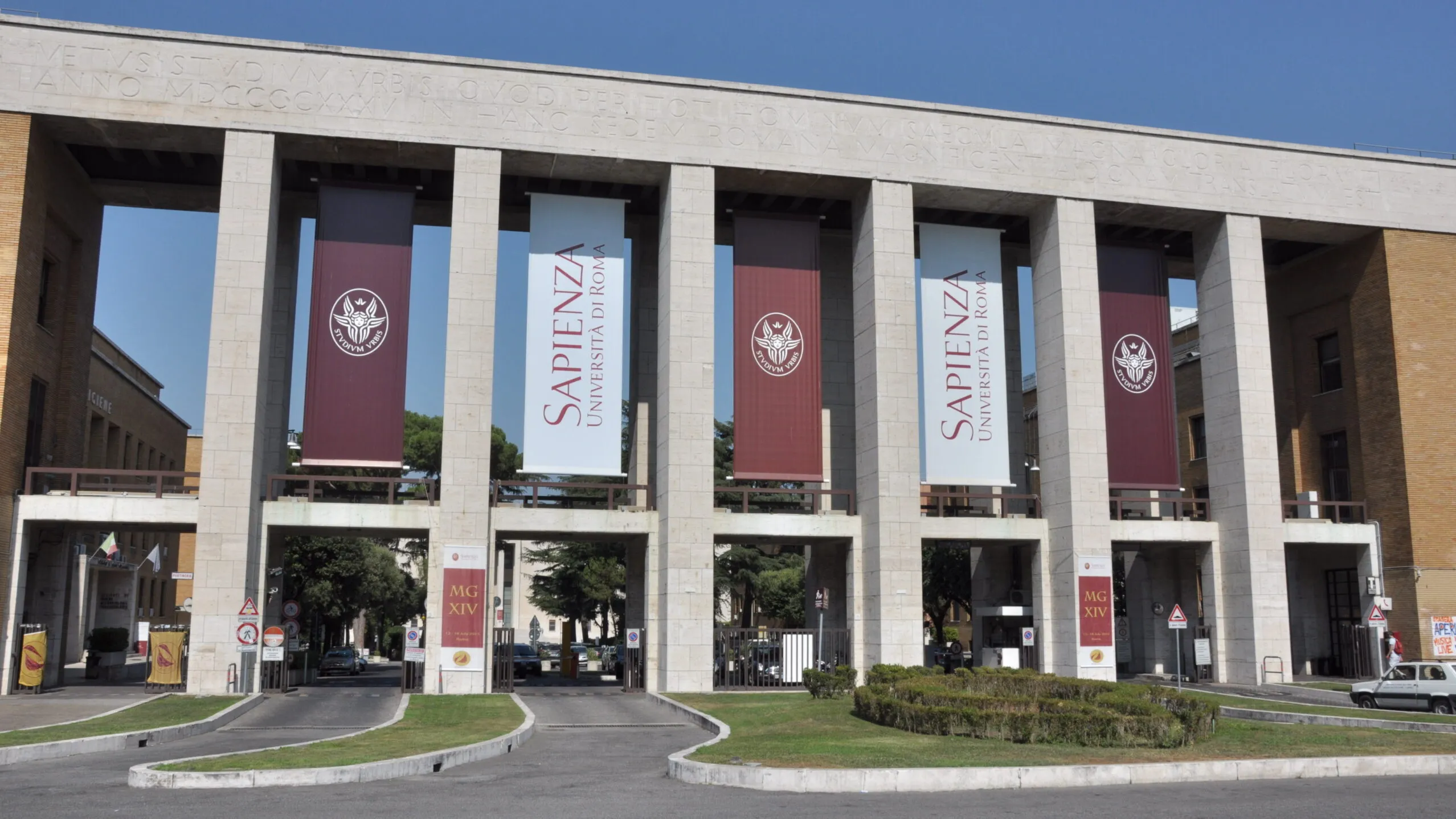 Attacco informatico all'Università La Sapienza di Roma: analisi dell'incidente e misure adottate