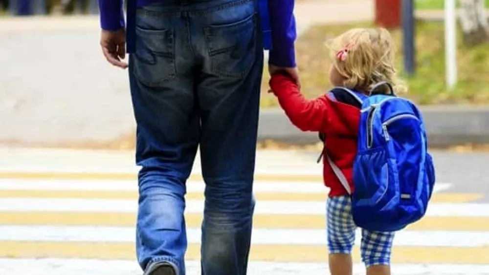 Educazione Negata: Il Caso della Famiglia Isolata nei Boschi d'Abruzzo e le Sue Conseguenze Sociali