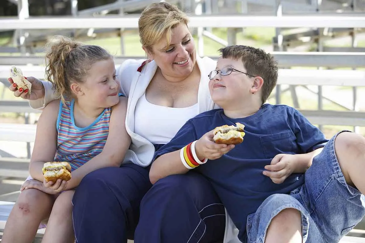 Bambini italiani sovrappeso: processo alla dieta mediterranea. La Tv inglese Bbc riporta i dati dell'Oms 