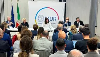 Bandi di ricerca MUR: valutazione più internazionale e regole sull'IA