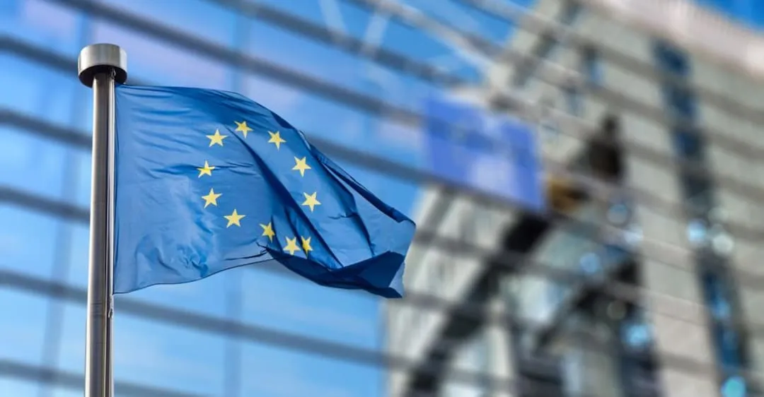 Shutdown USA 2025: Dramma Mediatico e Reali Rischi per l'Europa e l'Italia