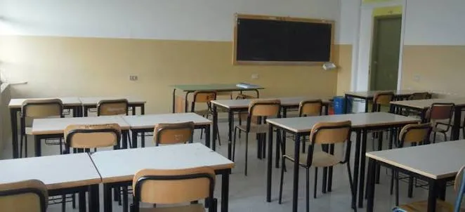Bando tematico 2026: 3.767 posti e riserva 15% nei concorsi scuola