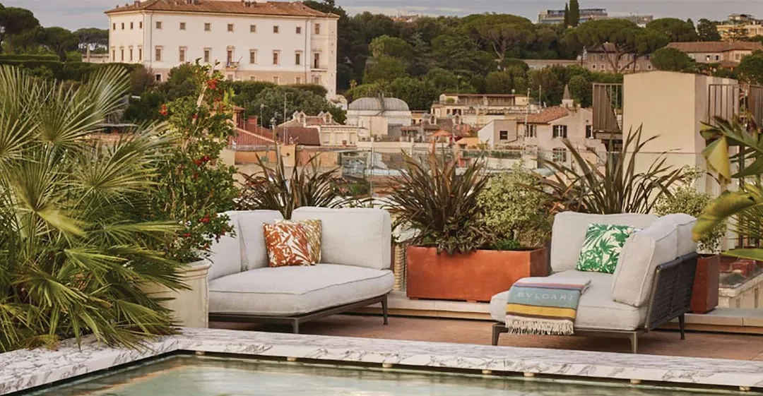 Relais & Châteaux: Nel 2024 Vendite Record per 3,2 Miliardi di Euro, Boom del Turismo di Lusso in Italia