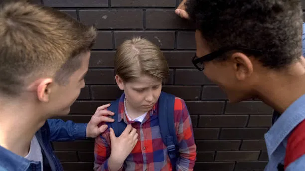 Bullismo scolastico e molestie tra adolescenti: il ruolo chiave degli insegnanti