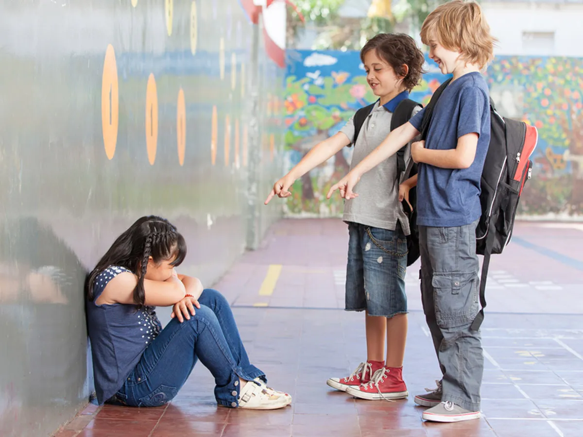 Cyberbullismo: oltre la scuola serve una risposta Ue