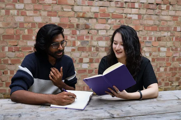 Carta Cultura 2026: novità e requisiti del nuovo bonus per neodiplomati