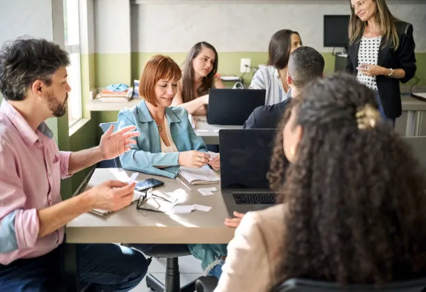 Carta del docente 2026, come spendere il buono: pubblicato il nuovo manuale sulla piattaforma